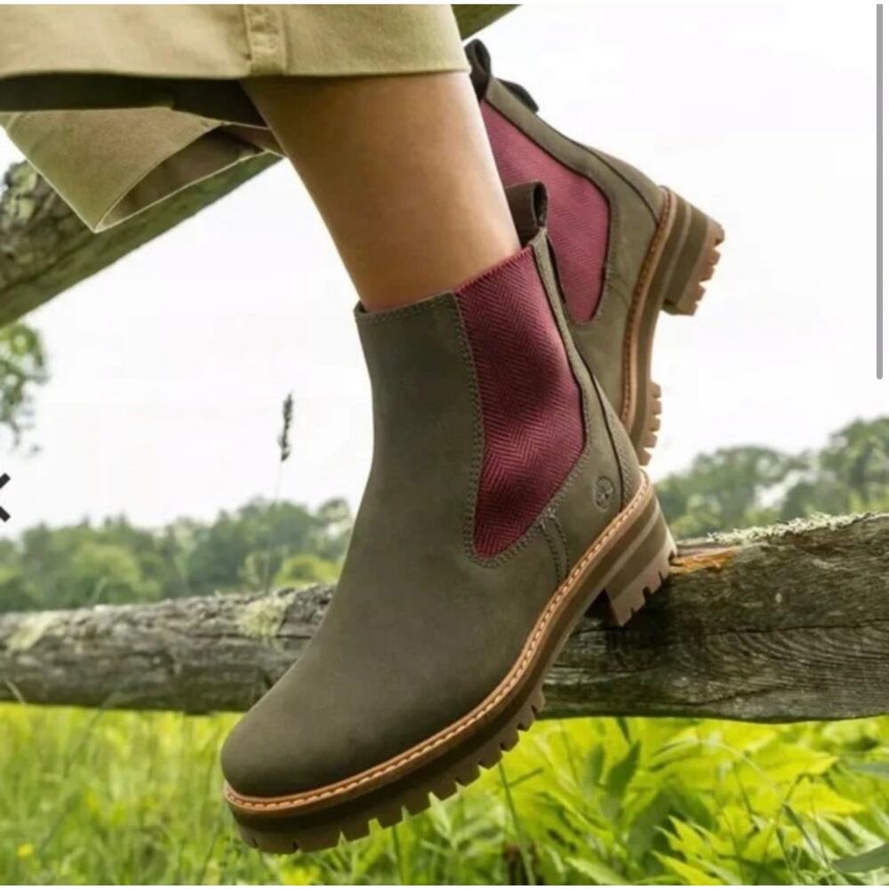 Timberland Womens Size 9 Courmayeur Valley Olive Nubuck Chelsea Boots NWOB